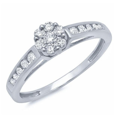 0.34 Ctw 14k White Gold Diamond Cluster Ring