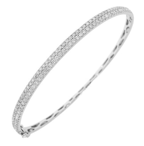 1.96 Ctw 14k White Gold Diamond Bangle Bracelet