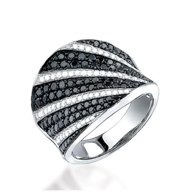 1.65 Ctw 14k White Gold Black And White Diamond Ring