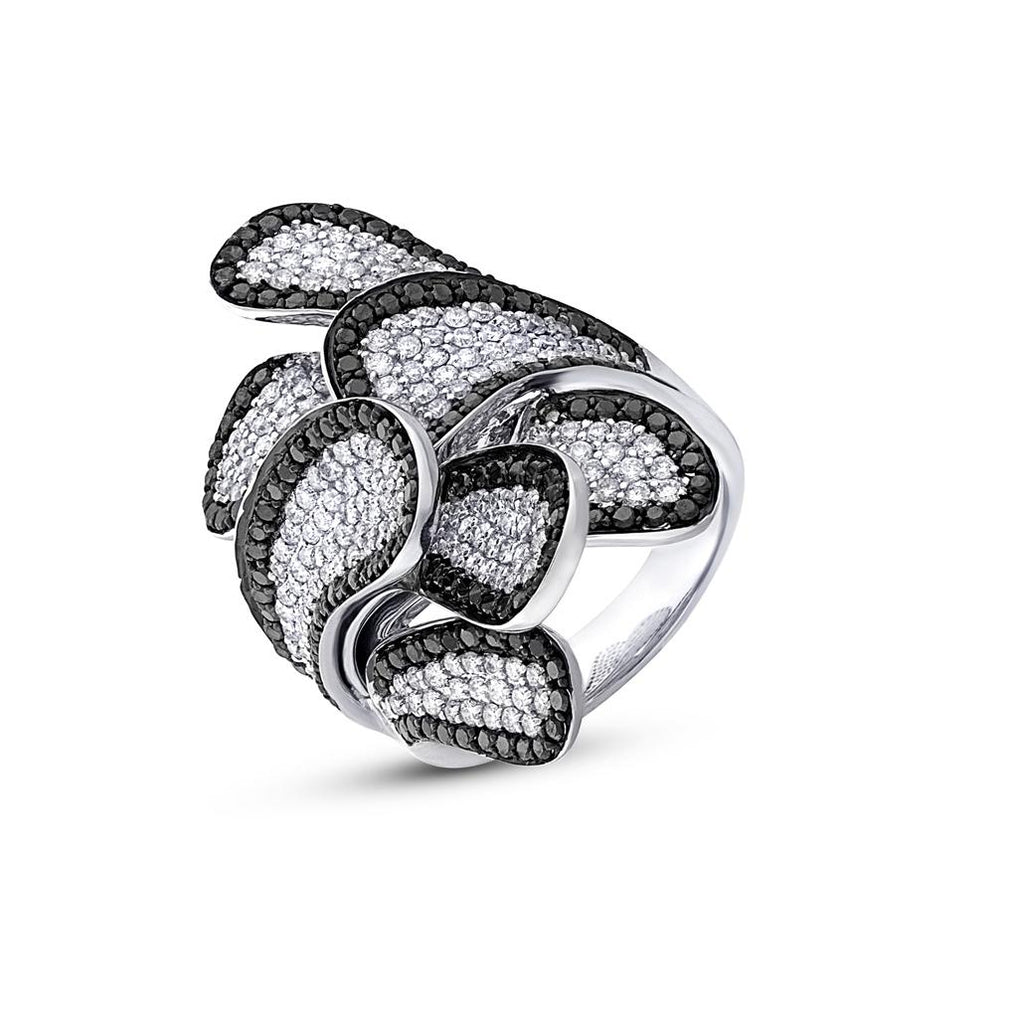 2.60 Ctw 14k White Gold Black And White Diamond Leaf Ring