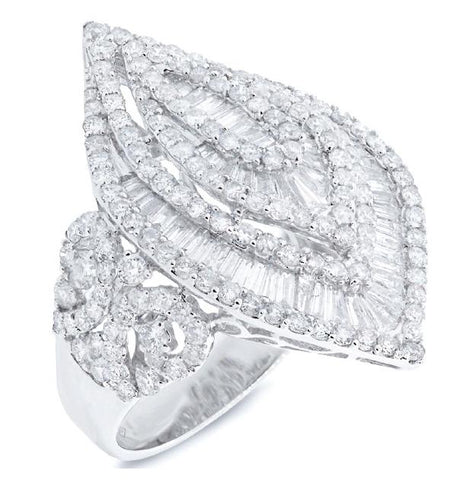 3.20 Ctw 18k White Gold Diamond Womens Ring