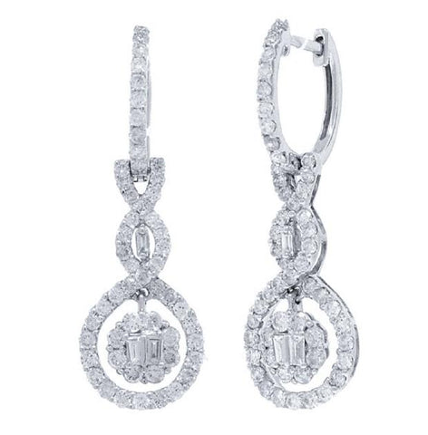 1.61 Ctw 18k White Gold Diamond Earring