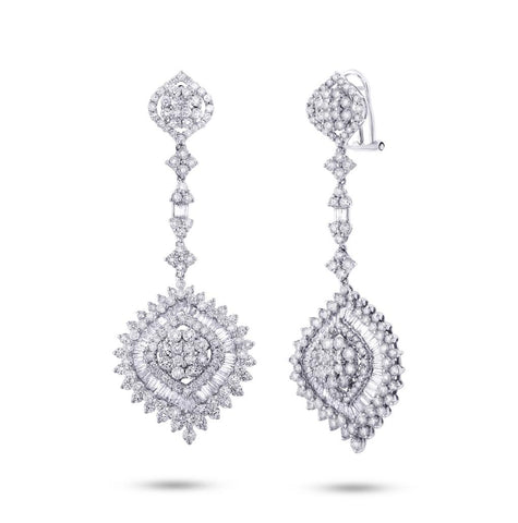 8.47 Ctw 18k White Gold Diamond Earring