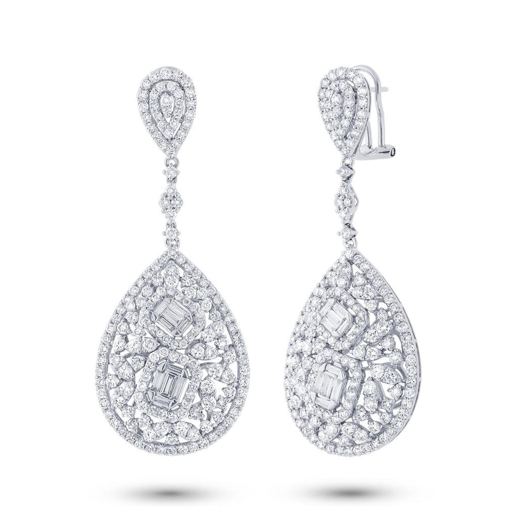 8.29 Ctw 18k White Gold Diamond Earring