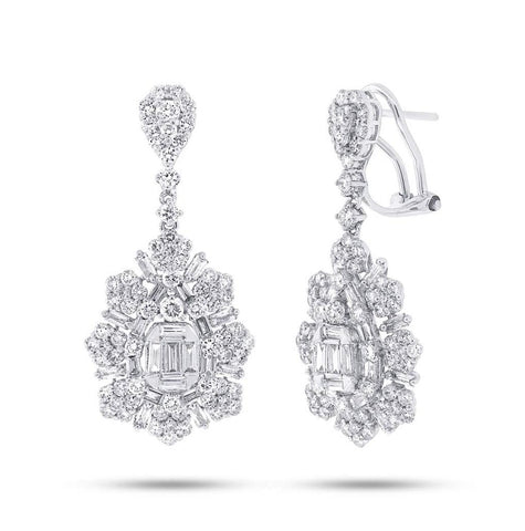 3.26 Ctw 18k White Gold Diamond Earring