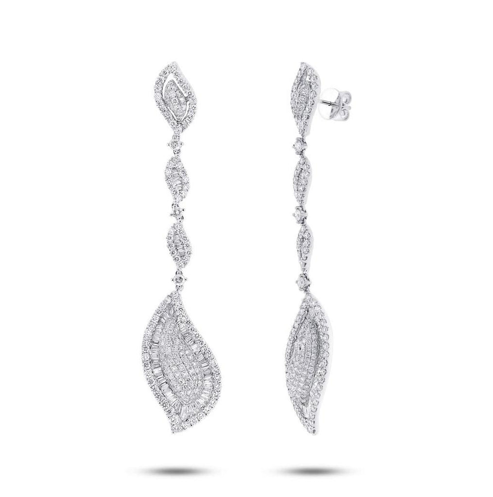 6.18 Ctw 18k White Gold Diamond Earring