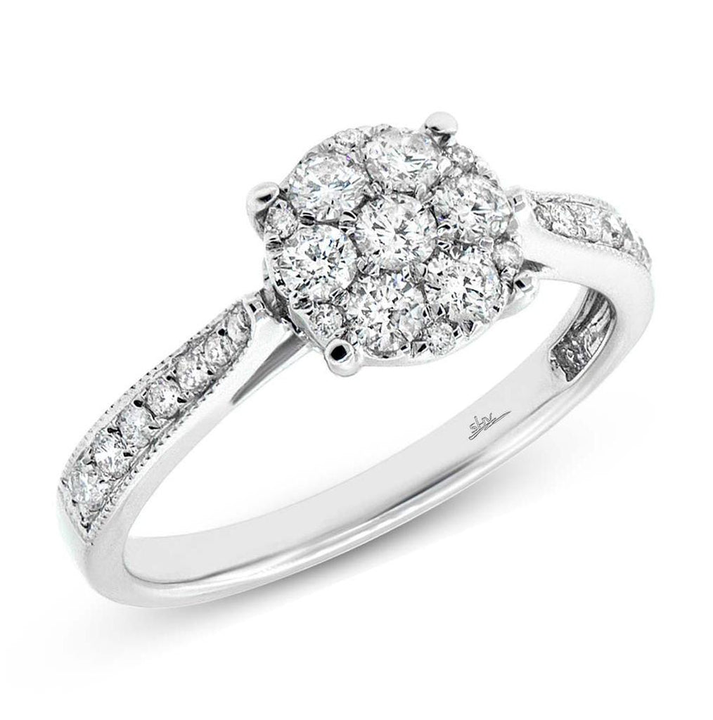 0.68 Ctw 18k White Gold Diamond Cluster Ring