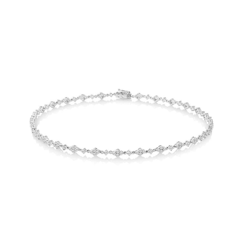 4.48 Ctw 18k White Gold Diamond Choker Necklace