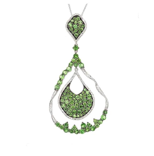 0.57 Ctw Diamond And 4.62 Ctw Green Garnet 14k White Gold Pendant Necklace With 18 Inch Chain