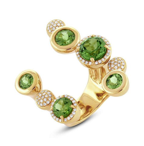 0.39 Ctw Diamond And 5.31 Ctw Peridot 14k Yellow Gold Ring