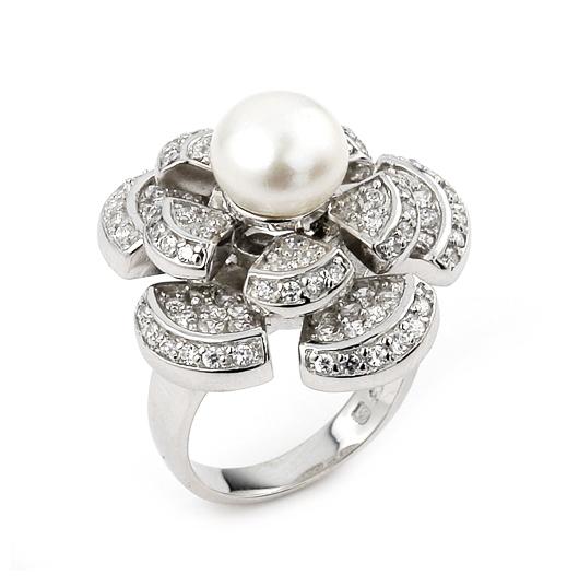 .925 Sterling Silver Cz Flower Ring With Pearl Centerpiece,size 6