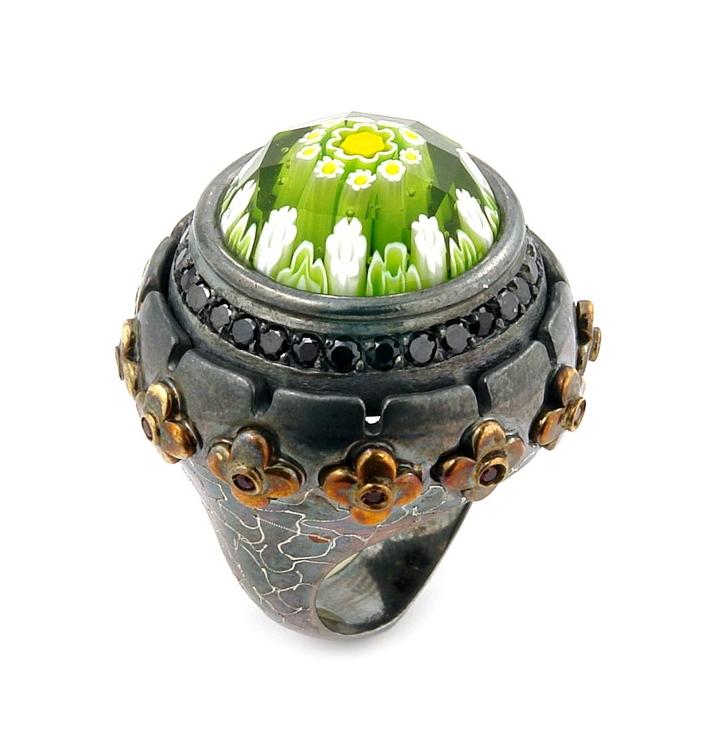 .925 Sterling Silver Signature Collection Faceted Green Murano Glass Round Ring With Brass And Signity Cz Accents, <b>size: 6</b>