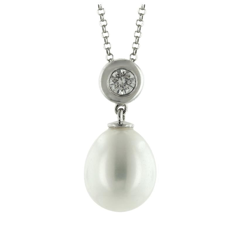 0.14 Ctw Diamond 14k White Gold Pearl Necklace Pendant With 16 Inch Chain