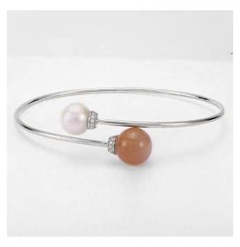 White Silver Silver Moon Stone  Round Shape Womens Bangle Bracelet