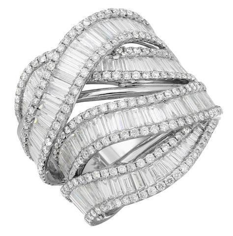 3.79 Ctw Diamond 18k White Gold Round Tap Baguette Shape Womens Diamond Ring