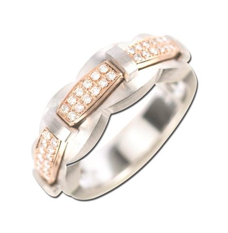 0.19 Ctw Diamond 14k Two Tone Gold Round Shape Womens Diamond Ring