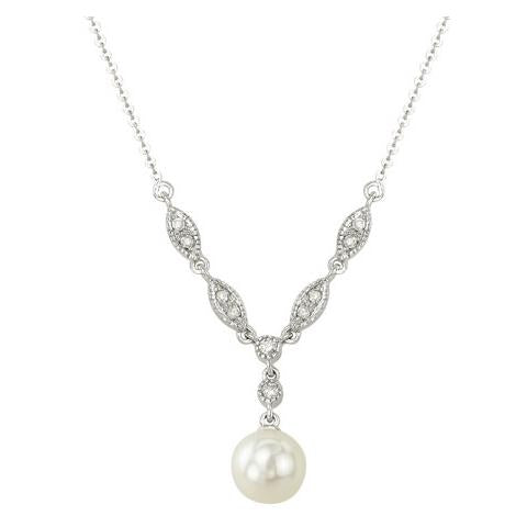 0.16 Ctw Diamond 14k White Gold Pearl Necklace Pendant With 16 Inch Chain